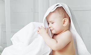 新生婴儿衣物可以用消毒液洗吗