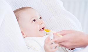 宝宝吃母乳拉稀的症状